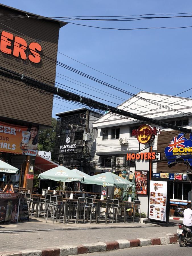 Blackjack Bar&Hostel Chaweng Beach Exteriör bild